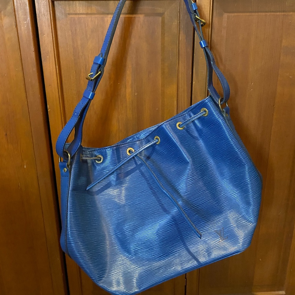 Great color!  In great condition!